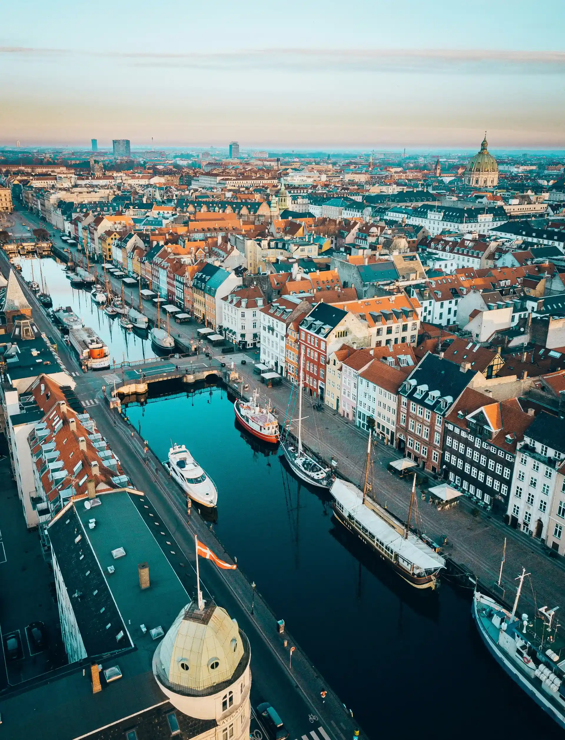 image-package-country